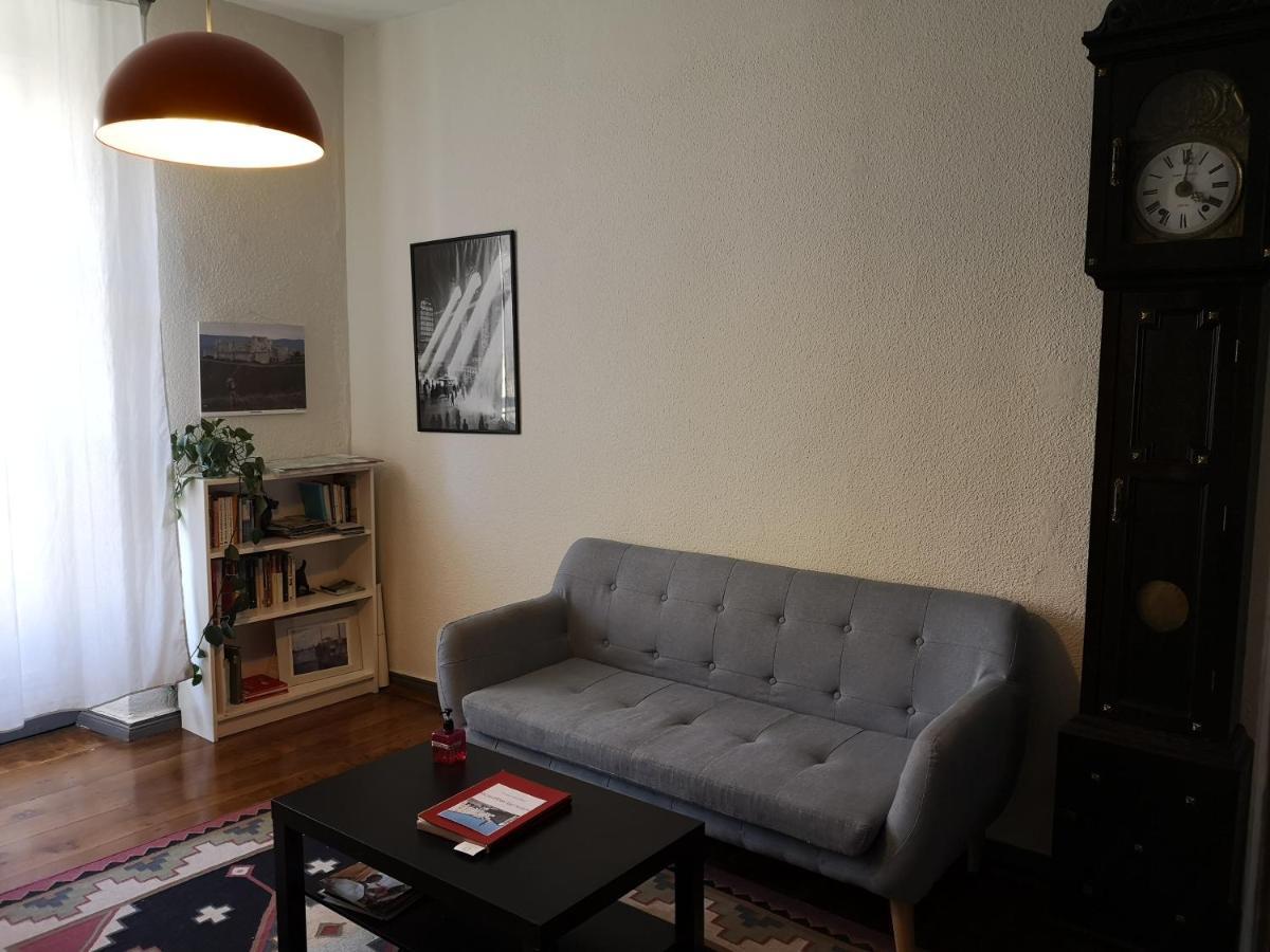 Hostal Del Arquitecto Витория-Гастейс Екстериор снимка