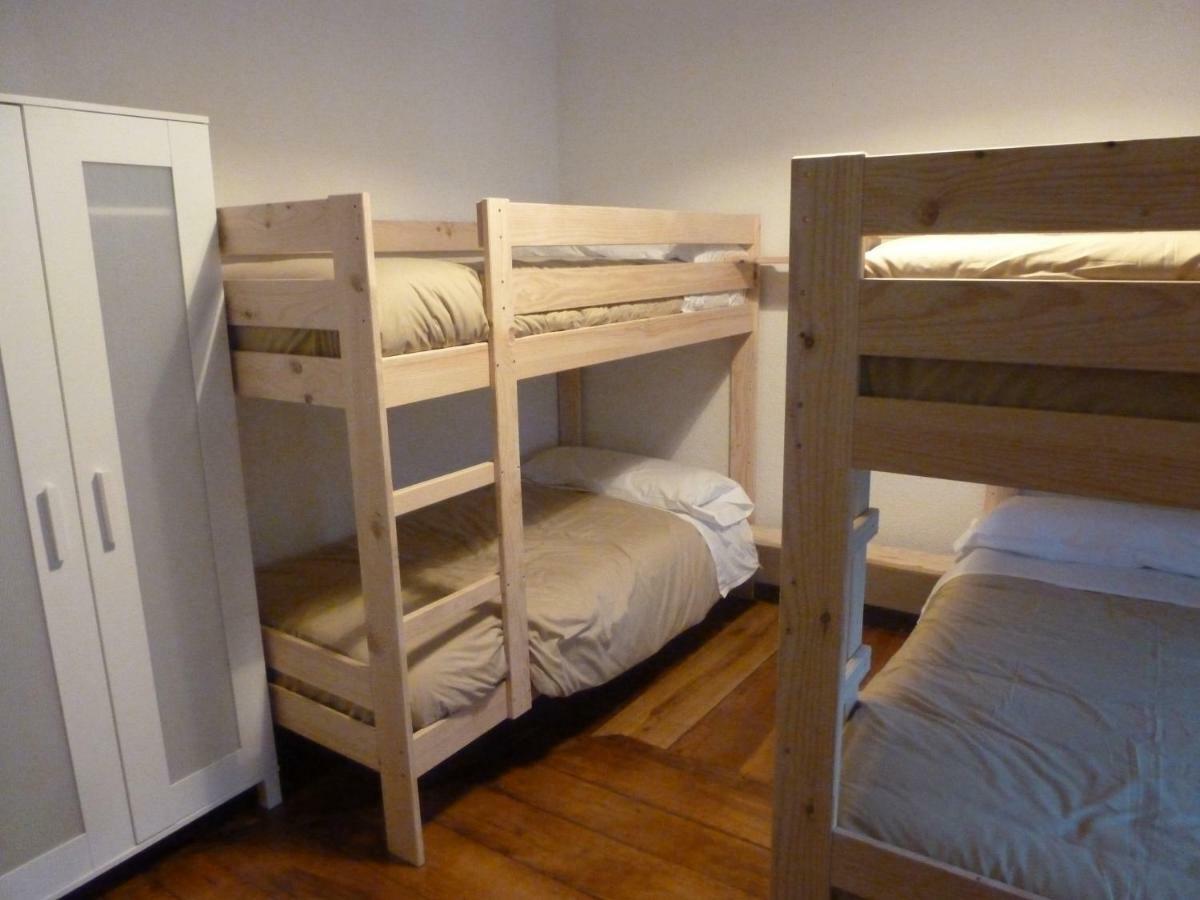 Hostal Del Arquitecto Витория-Гастейс Екстериор снимка